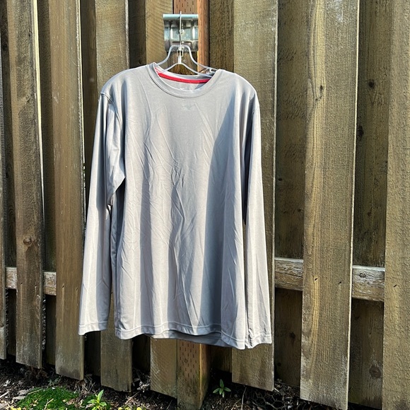 Mizuno Other - Mixing moisture management NWT long sleeve